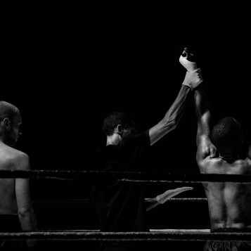 black-and-white-sport-fight-boxer